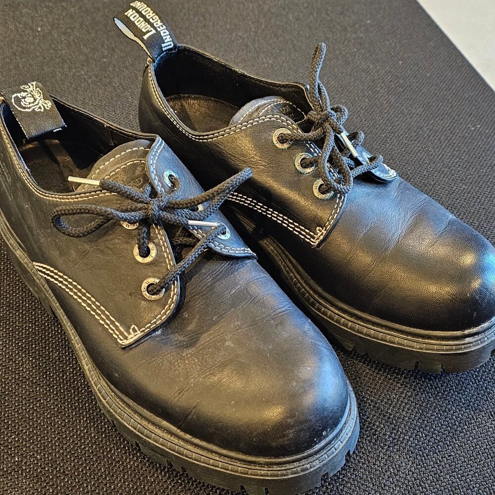 Vintage 90s Oxfords Black Leather Men's size 10 London Underground